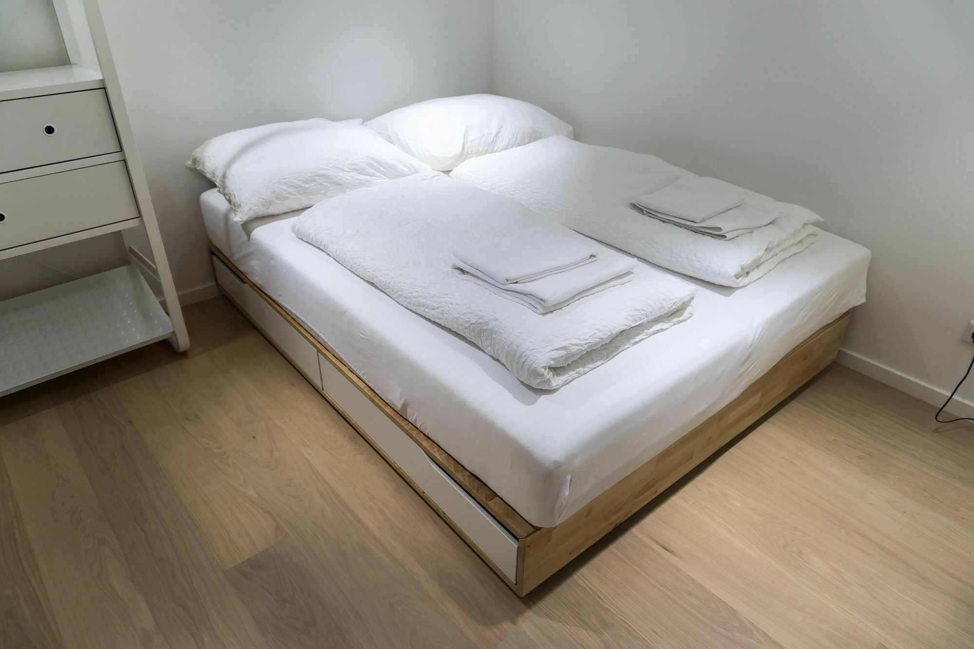 Vienna Garden Residence Luaran gambar