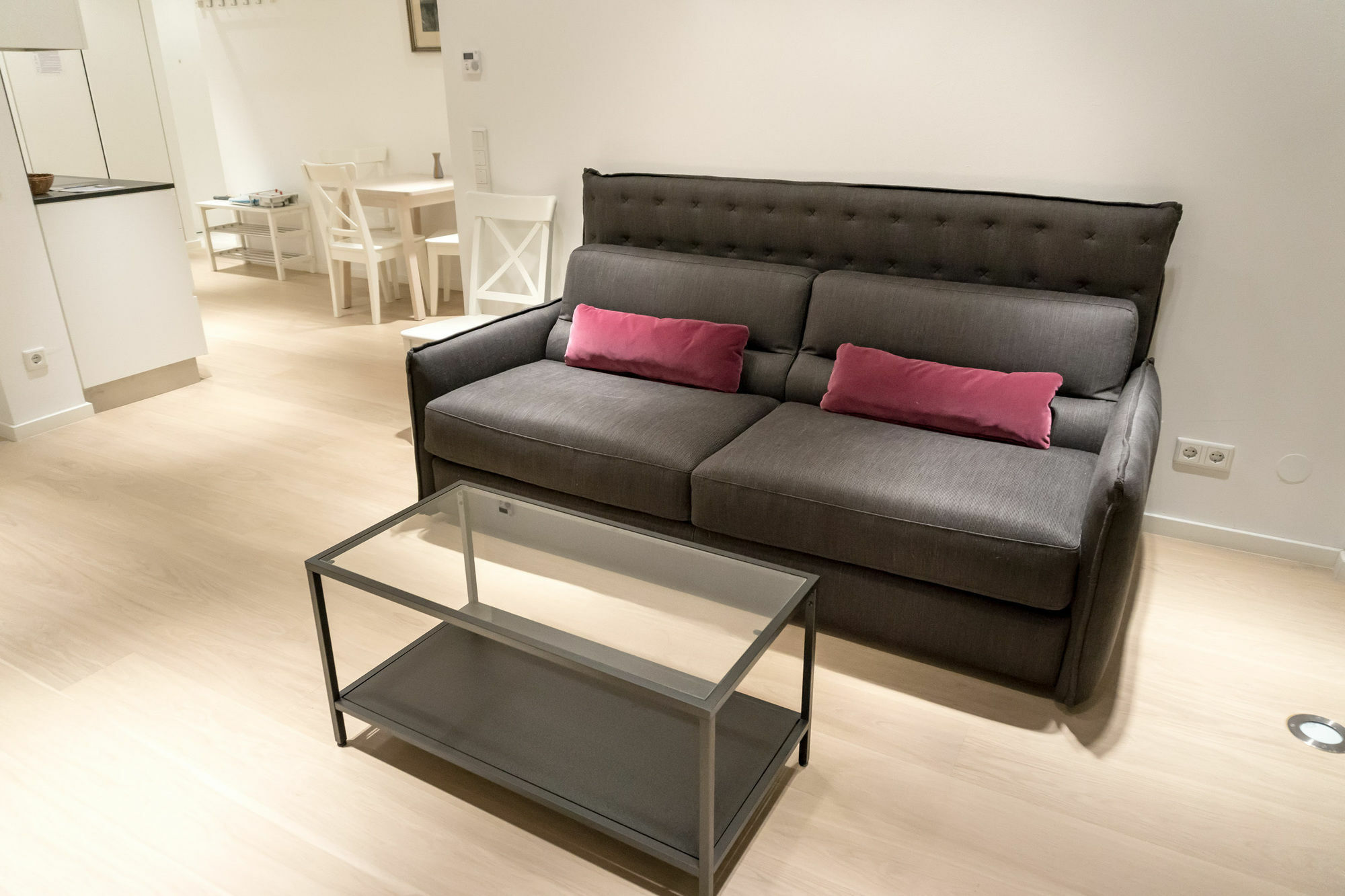 Vienna Garden Residence Luaran gambar