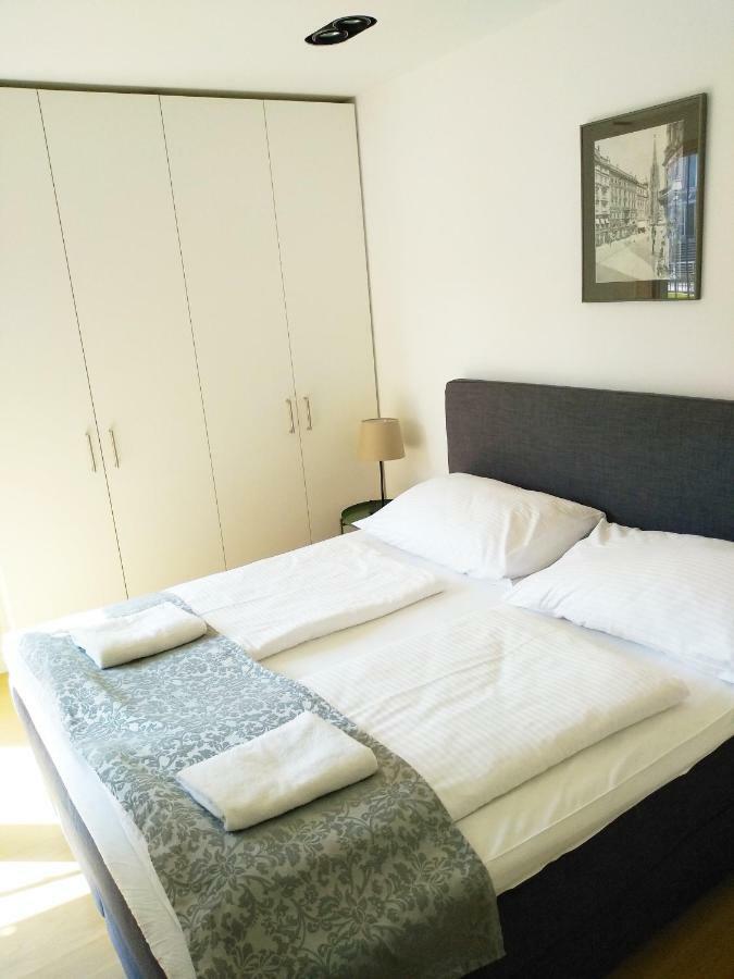 Vienna Garden Residence Luaran gambar