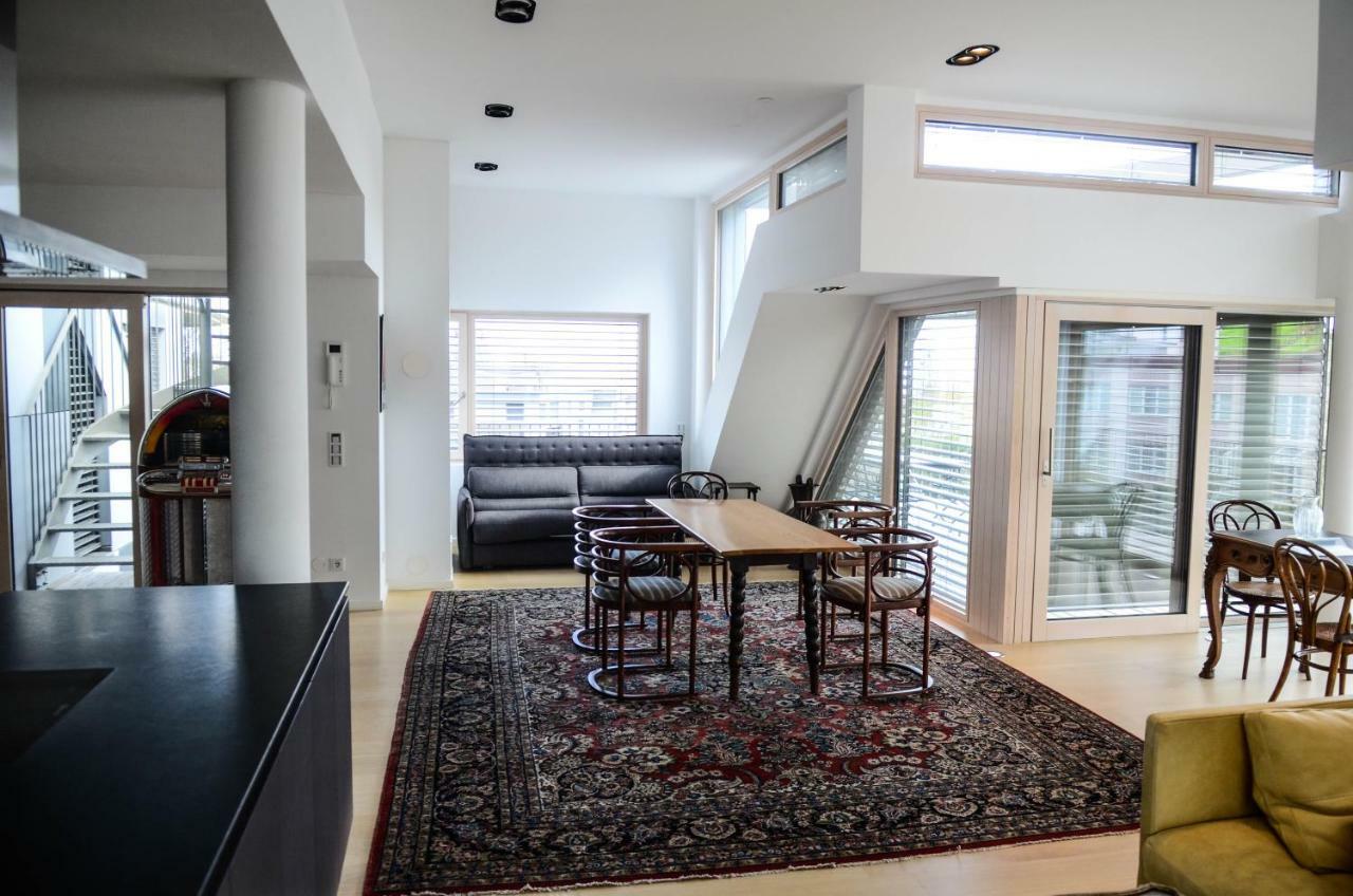 Vienna Garden Residence Luaran gambar