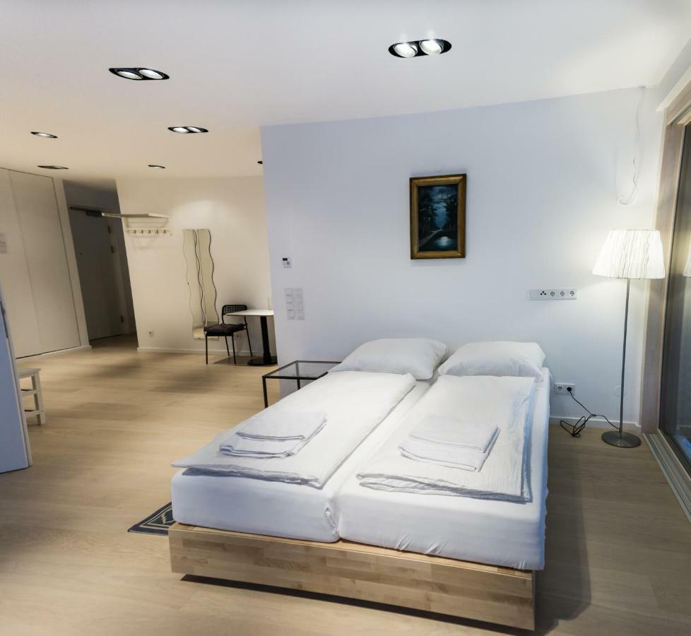 Vienna Garden Residence Luaran gambar