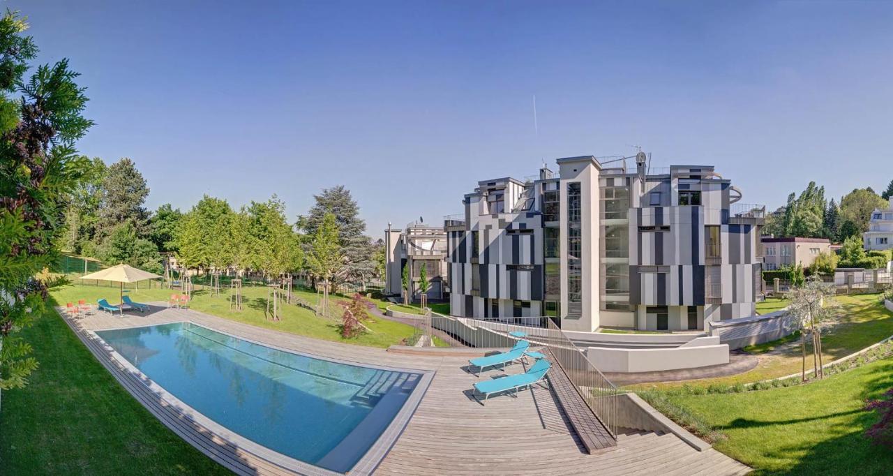 Vienna Garden Residence Luaran gambar